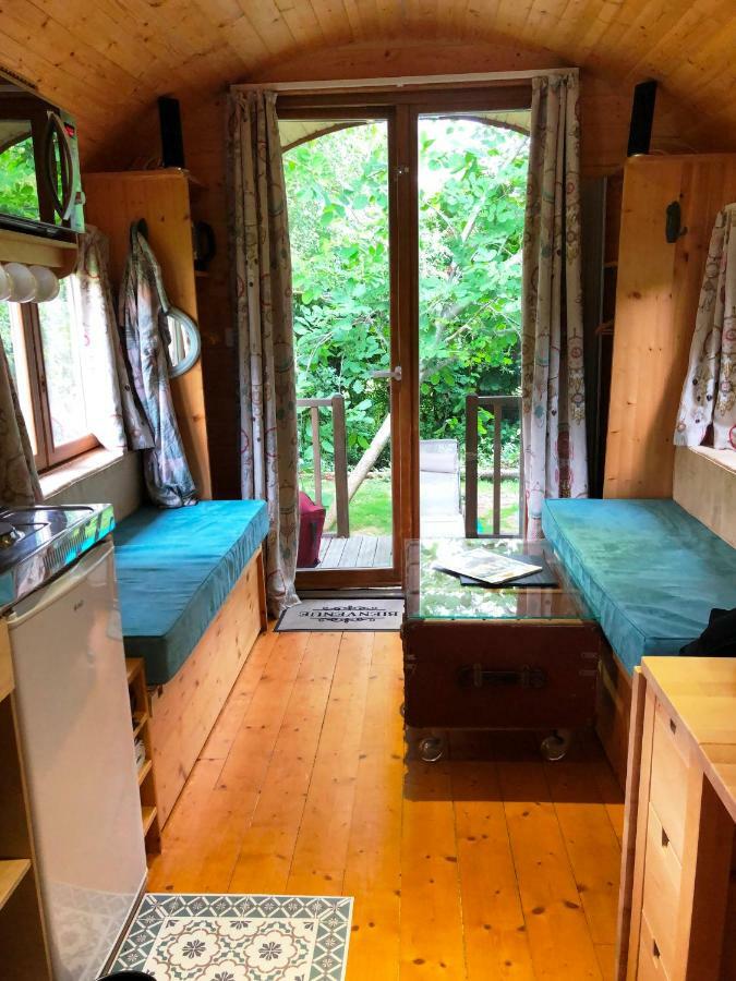 Millygite Chalet-On-Wheels By The River Dış mekan fotoğraf