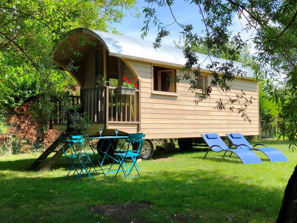 Millygite Chalet-On-Wheels By The River Dış mekan fotoğraf